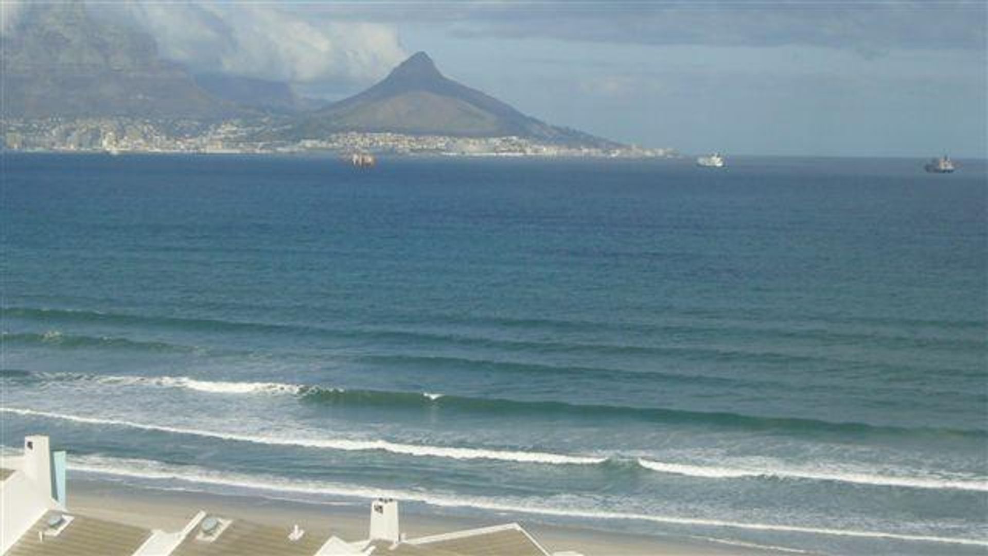 3 Bedroom Property for Sale in Bloubergrant Western Cape